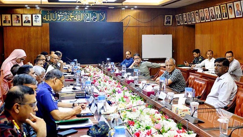 সেনাবাহিনীর অর্ধেক সদস্যকে মাঠ থেকে সরিয়ে নেওয়া হচ্ছে